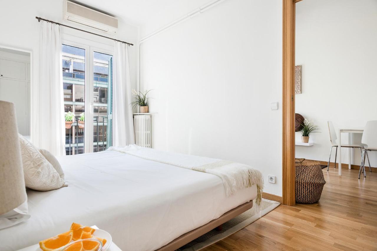 Stay U-Nique Apartments Rambla Catalunya Barcellona Esterno foto